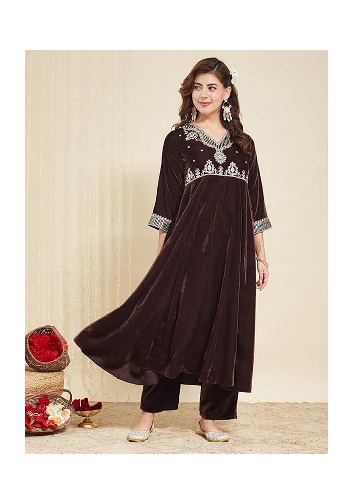 Malishka Export كورتا بانتي أناركالي مطرزة من المخمل مع دوباتا للنساء - Image 4